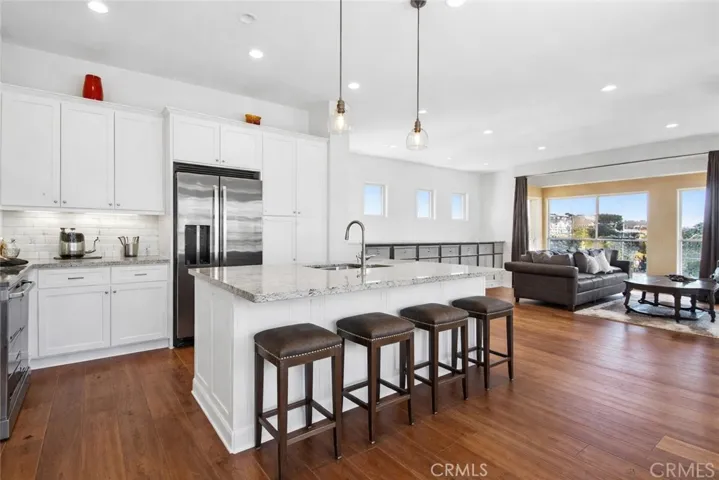 251 Follyhatch, Irvine, California 92618