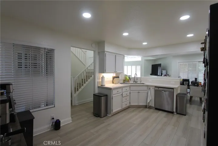 Open Kitchen