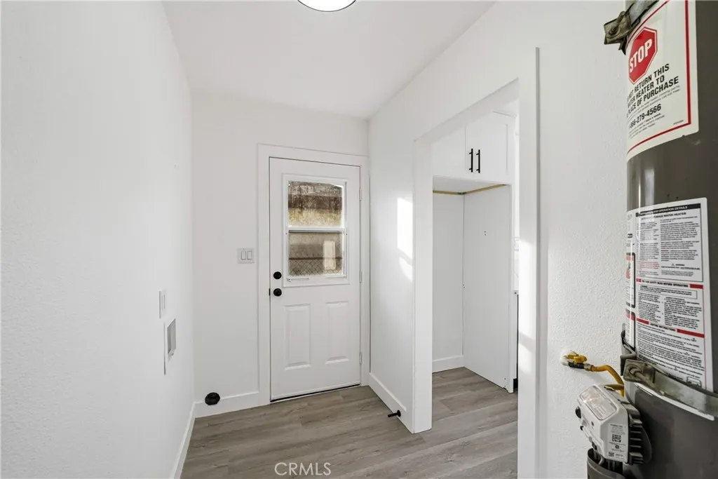 652 Lincoln, Pomona, California 91767 home-pic-14