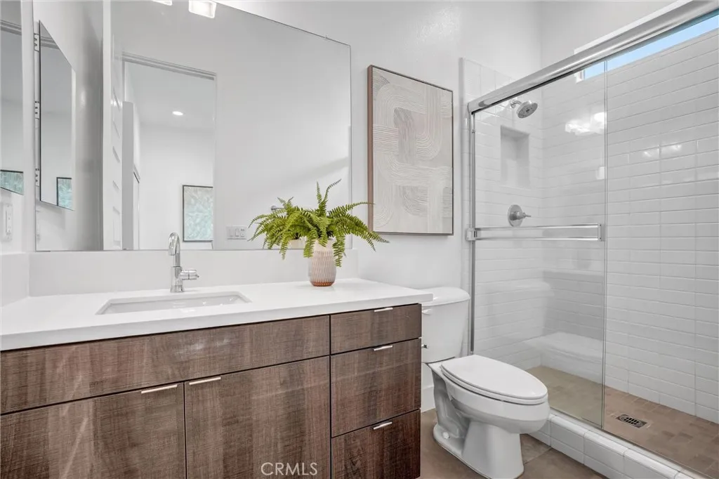 24 Ebb Tide, Newport Beach, California 92663 home-pic-18