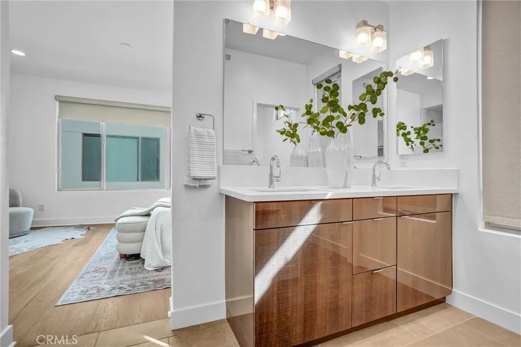 24 Ebb Tide, Newport Beach, California 92663 home-pic-20