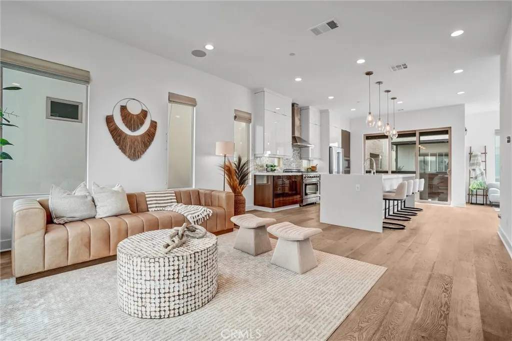 24 Ebb Tide, Newport Beach, California 92663 home-pic-7