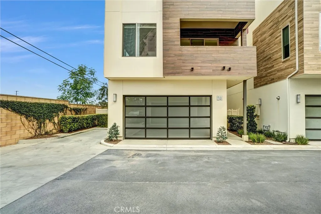 24 Ebb Tide, Newport Beach, California 92663 home-pic-2