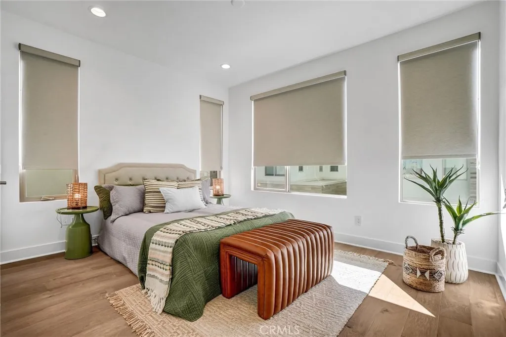 24 Ebb Tide, Newport Beach, California 92663 home-pic-23