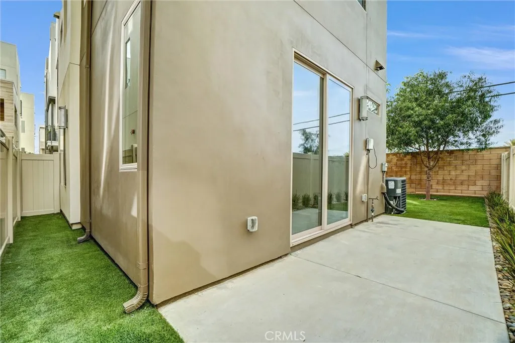 24 Ebb Tide, Newport Beach, California 92663 home-pic-41