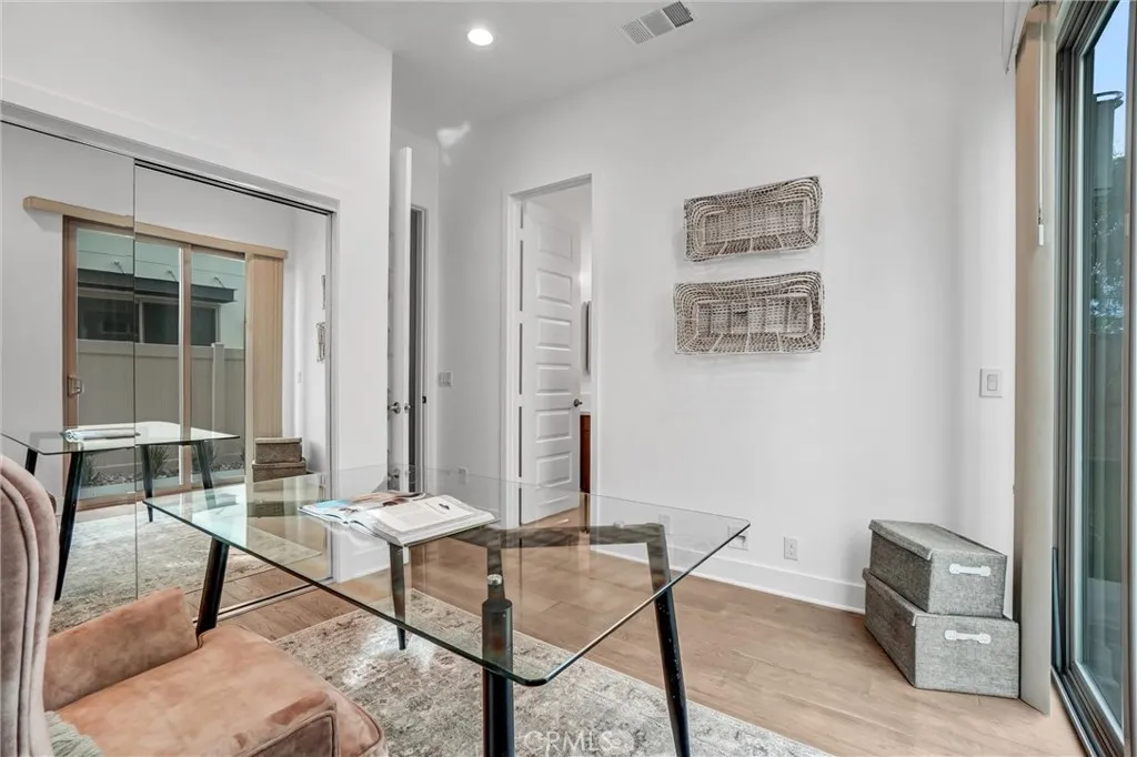 24 Ebb Tide, Newport Beach, California 92663 home-pic-29