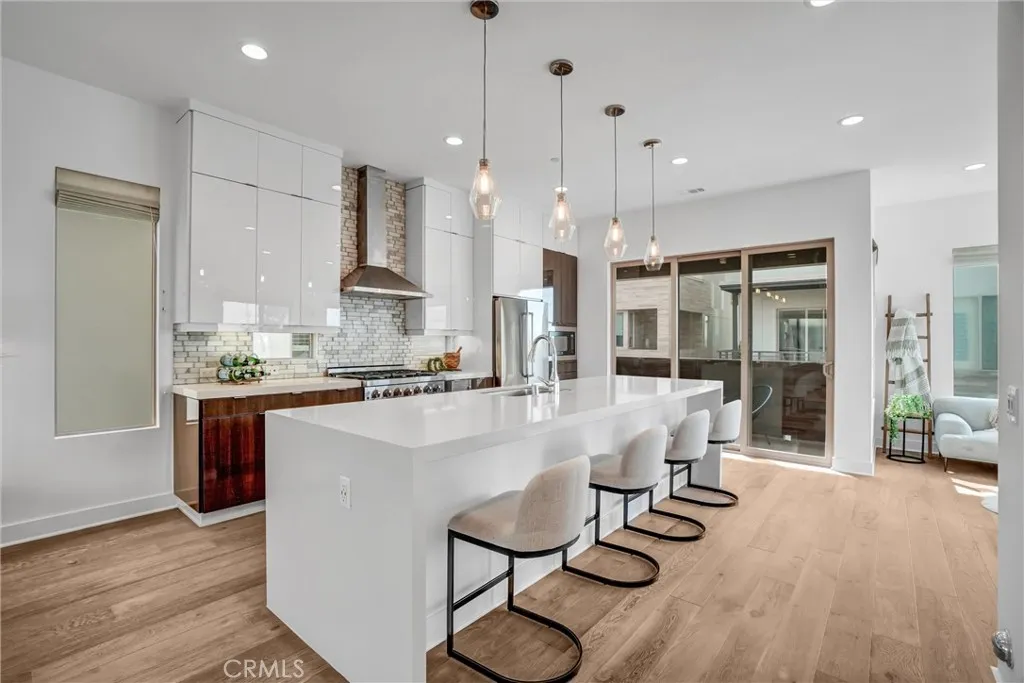 24 Ebb Tide, Newport Beach, California 92663 home-pic-11