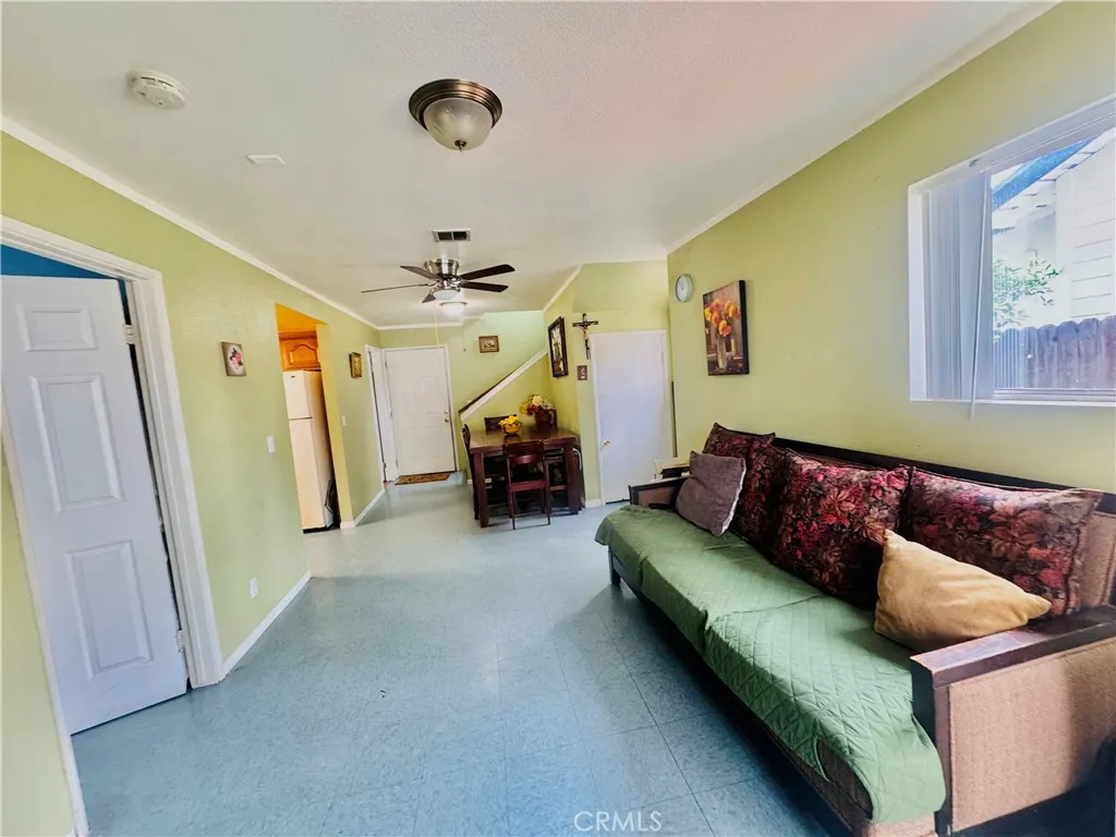812 E 8th Street, Long Beach, California 90813 home-pic-8