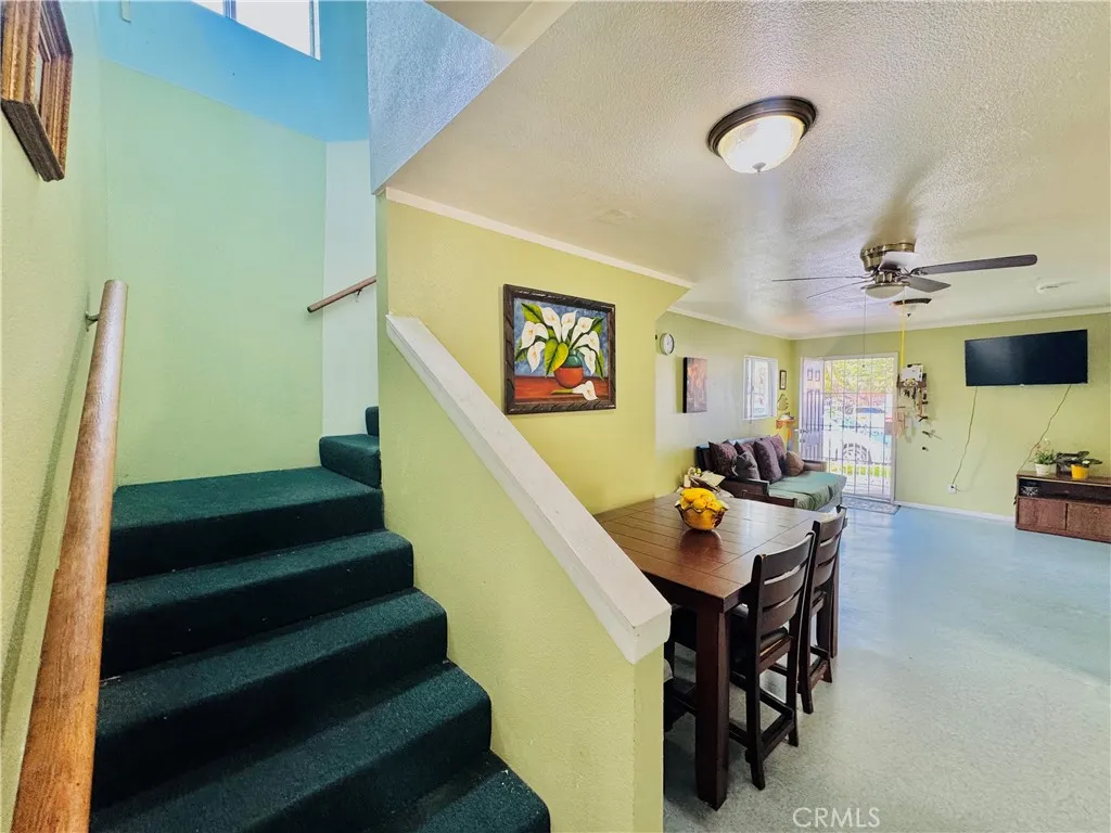 812 E 8th Street, Long Beach, California 90813 home-pic-30