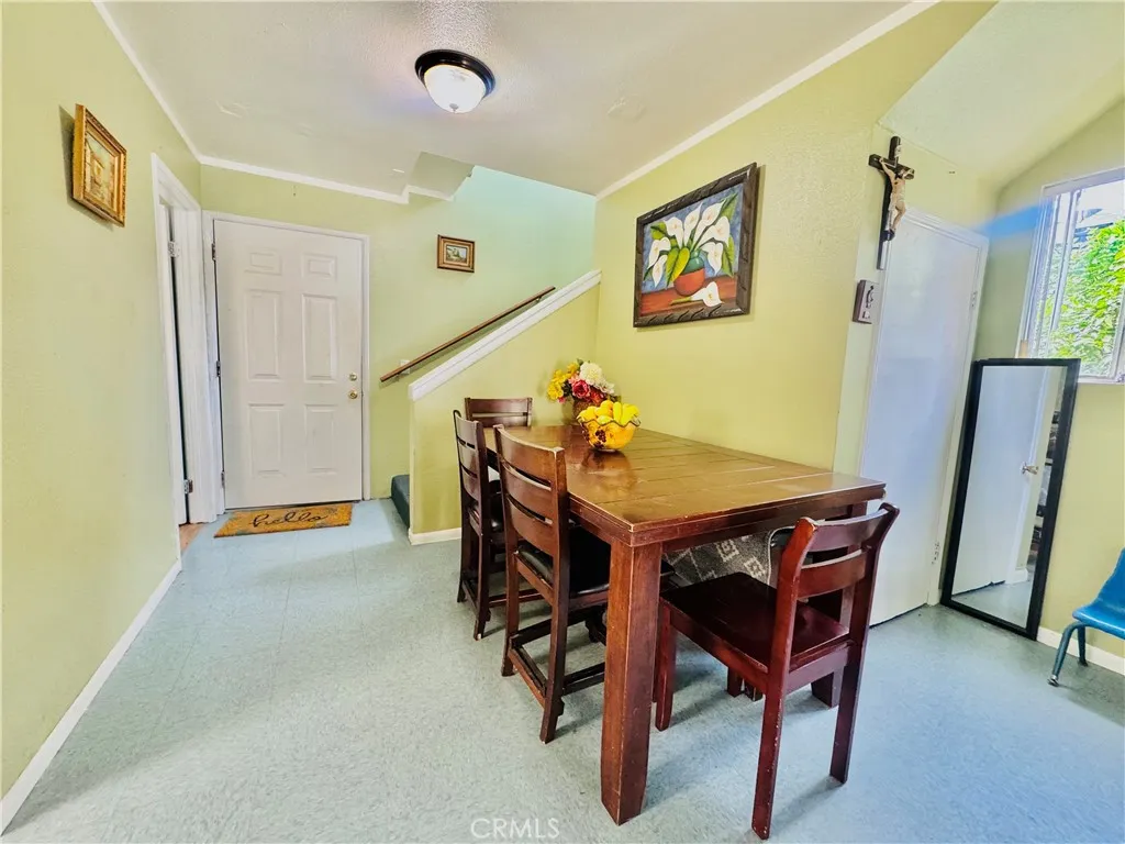 812 E 8th Street, Long Beach, California 90813 home-pic-16