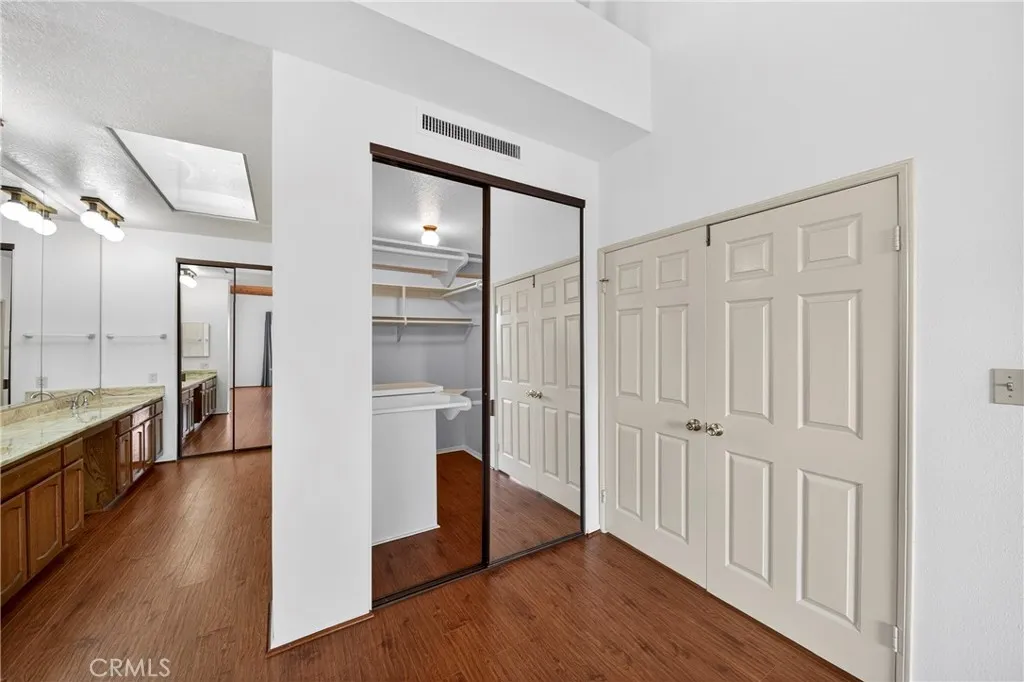 435 S La Fayette Park Place 318, Los Angeles, California 90057 home-pic-32