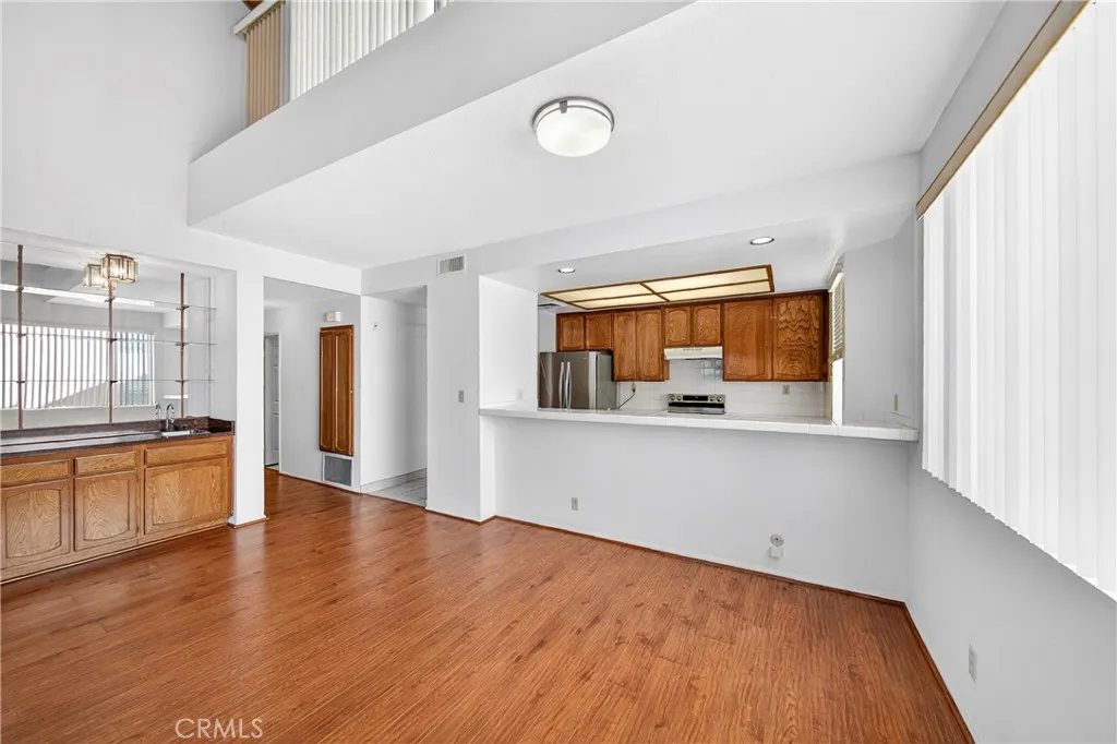 435 S La Fayette Park Place 318, Los Angeles, California 90057 home-pic-13