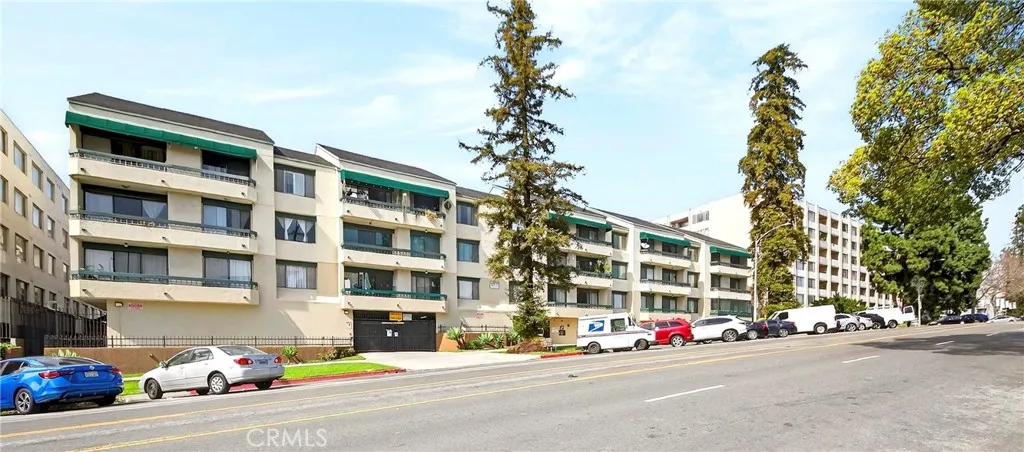 435 S La Fayette Park Place 318, Los Angeles, California 90057 home-pic-3