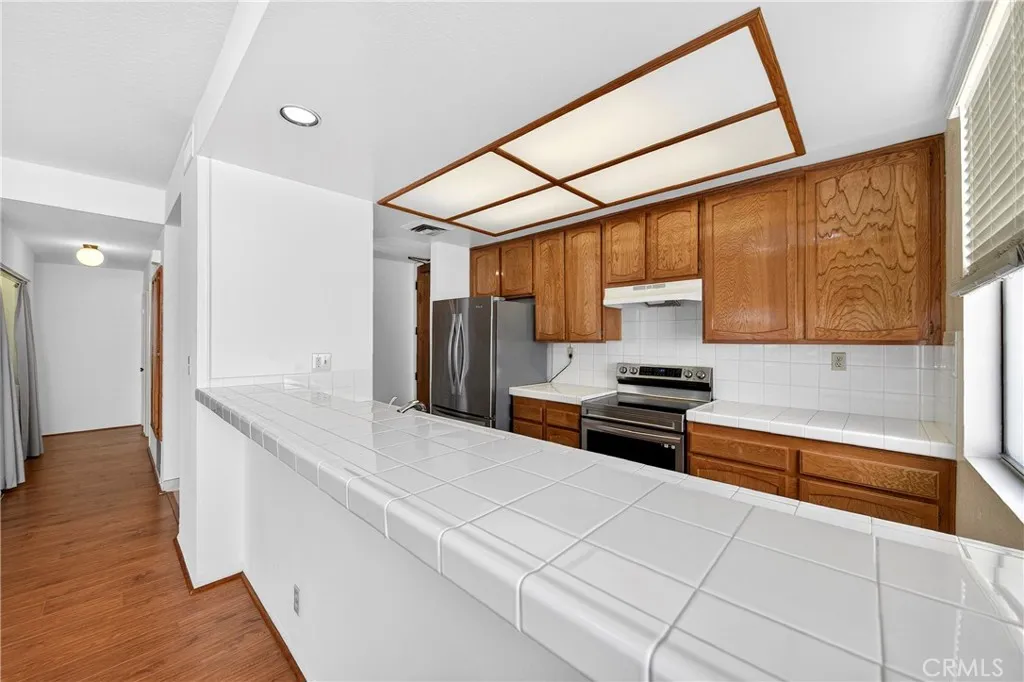 435 S La Fayette Park Place 318, Los Angeles, California 90057 home-pic-15