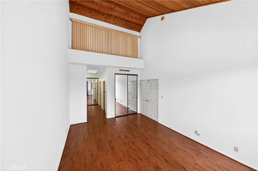 435 S La Fayette Park Place 318, Los Angeles, California 90057 home-pic-27