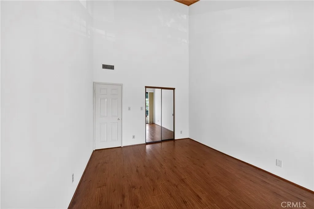 435 S La Fayette Park Place 318, Los Angeles, California 90057 home-pic-35
