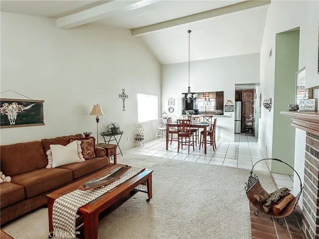 1121 Jefferson Court, Santa Maria, California 93455