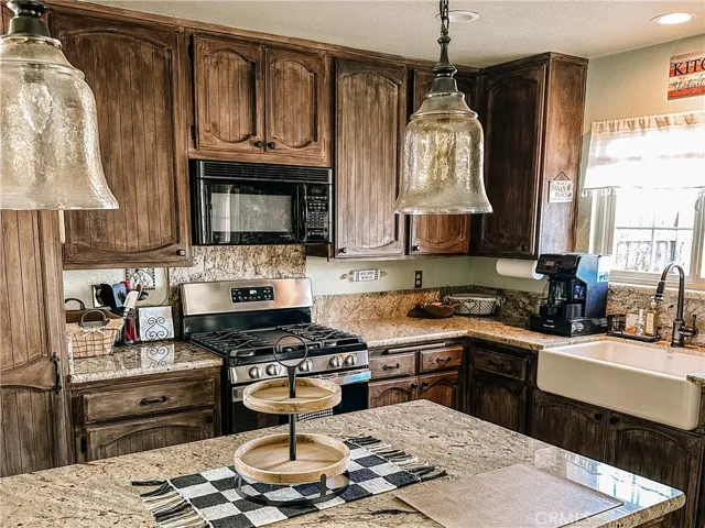 1121 Jefferson Court, Santa Maria, California 93455