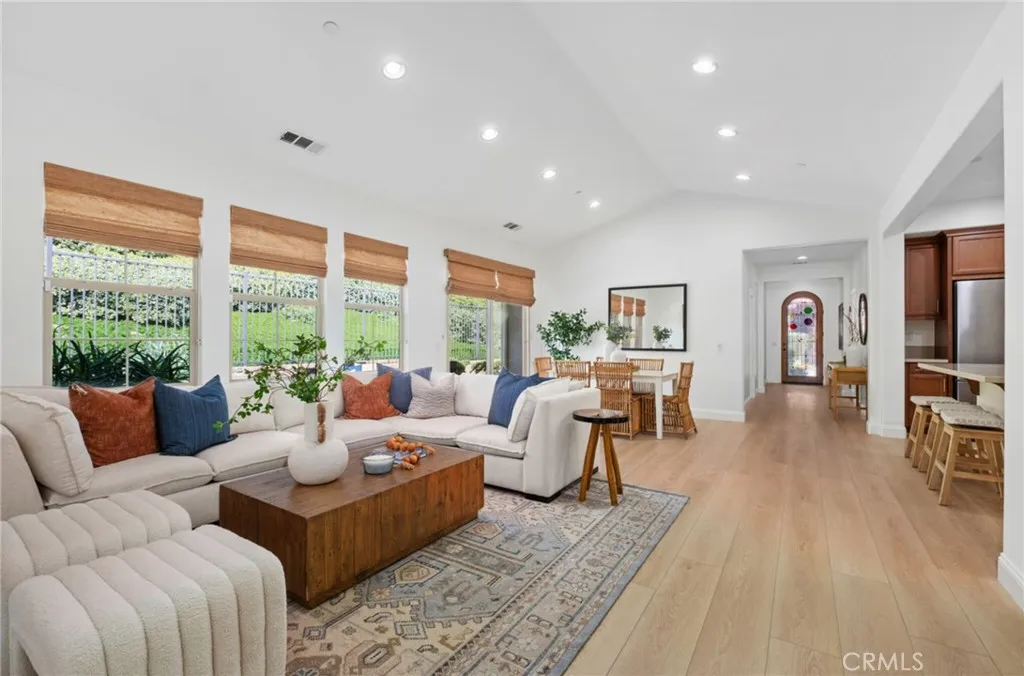 45 Galan St, Ladera Ranch, California 92694 home-pic-6