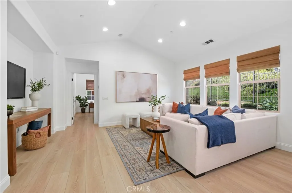 45 Galan St, Ladera Ranch, California 92694 home-pic-7