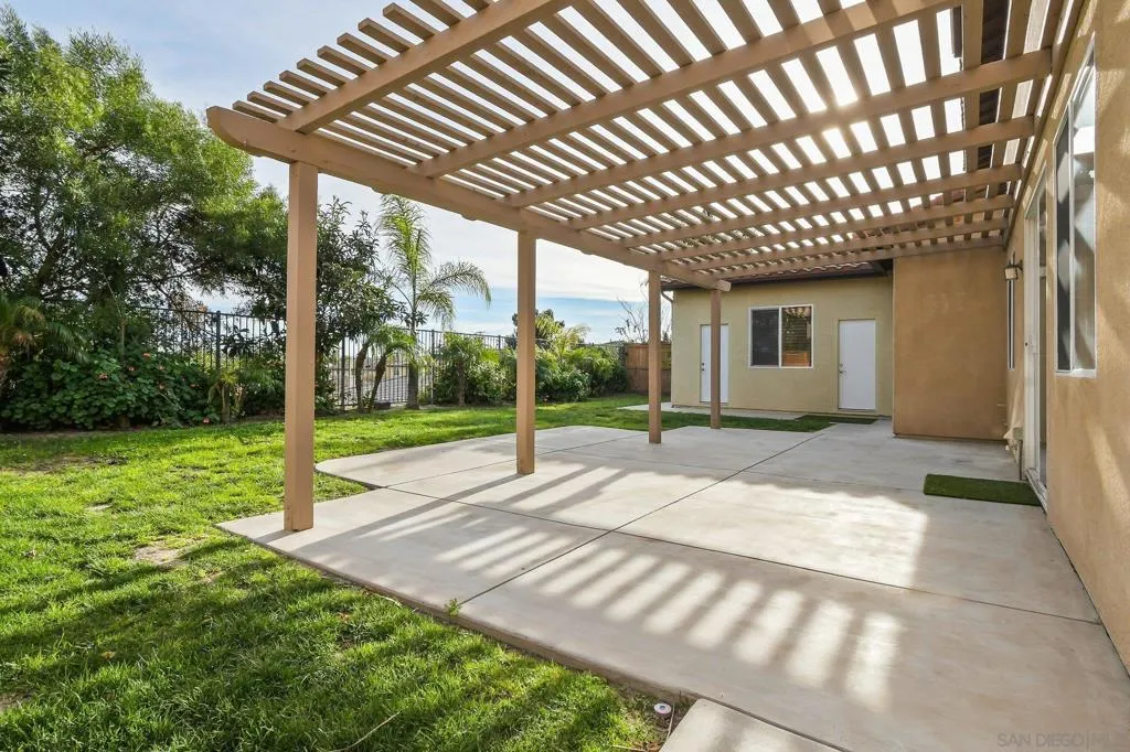 972 Merced River Rd, Chula Vista, California 91913 home-pic-42