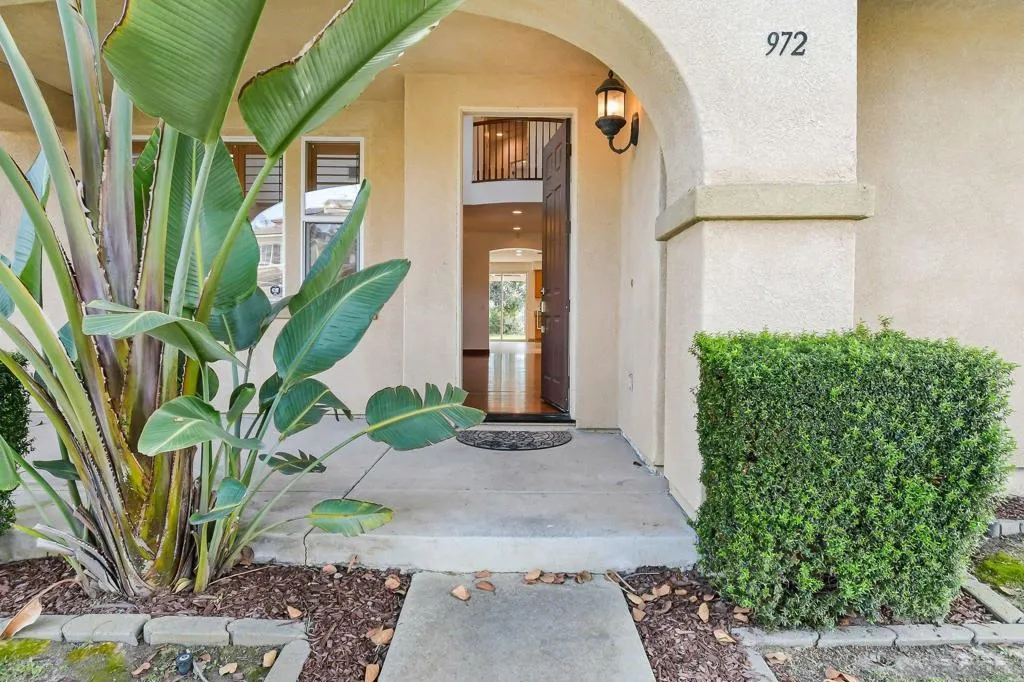 972 Merced River Rd, Chula Vista, California 91913 home-pic-5