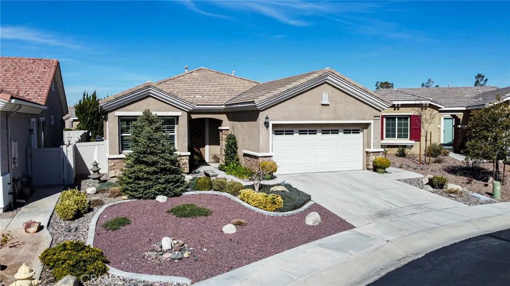 19484 Lynbrook, Apple Valley, California 92308 home-pic-4