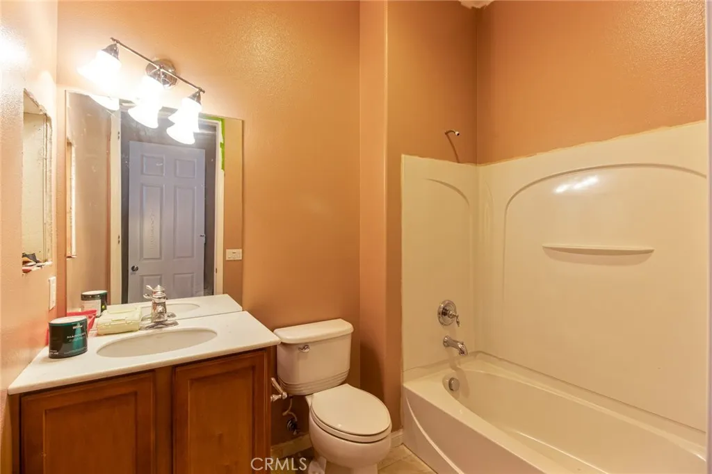 19484 Lynbrook, Apple Valley, California 92308 home-pic-13