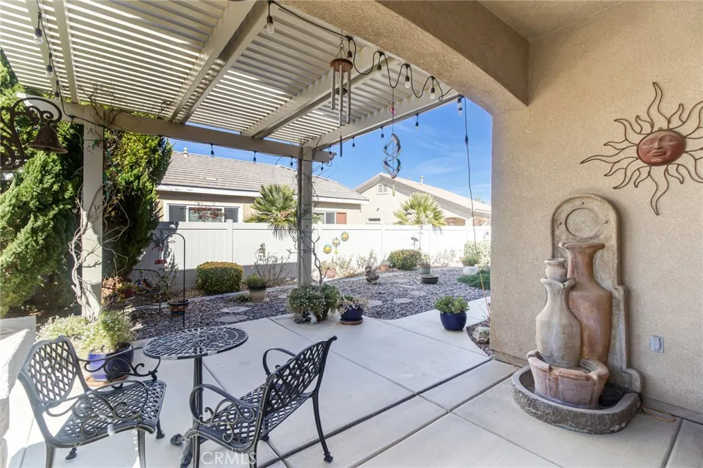 19484 Lynbrook, Apple Valley, California 92308 home-pic-18