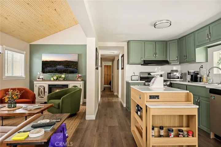 27500 State Highway 189 81, Lake Arrowhead, California 92352