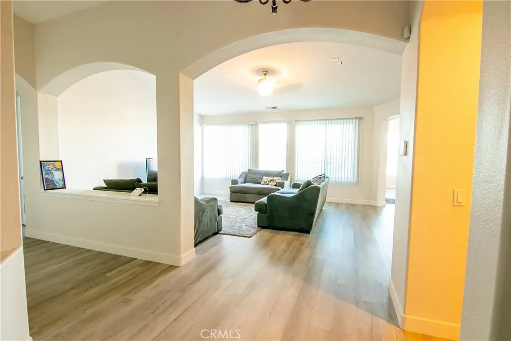 3672 Cypress, Oceanside, California 92058 home-pic-18