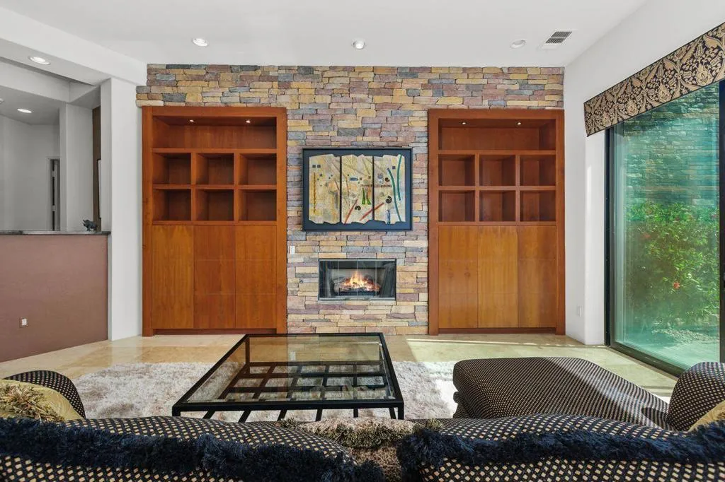 50220 Via Puente, La Quinta, California 92253 home-pic-10