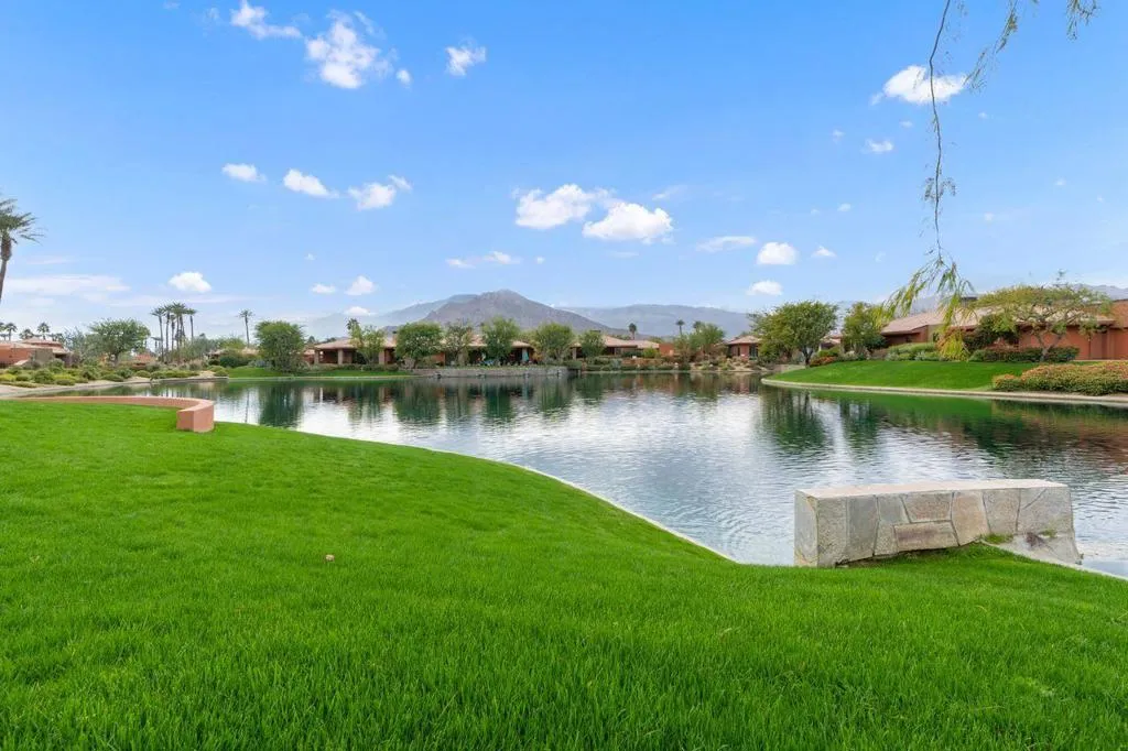 50220 Via Puente, La Quinta, California 92253 home-pic-54