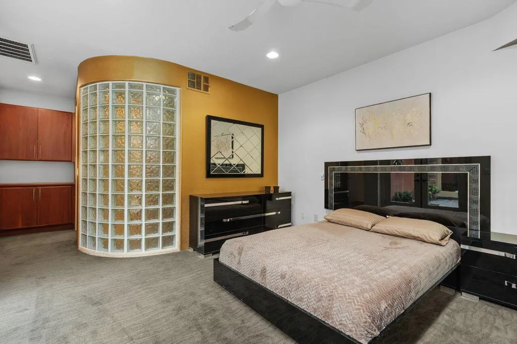 50220 Via Puente, La Quinta, California 92253 home-pic-25