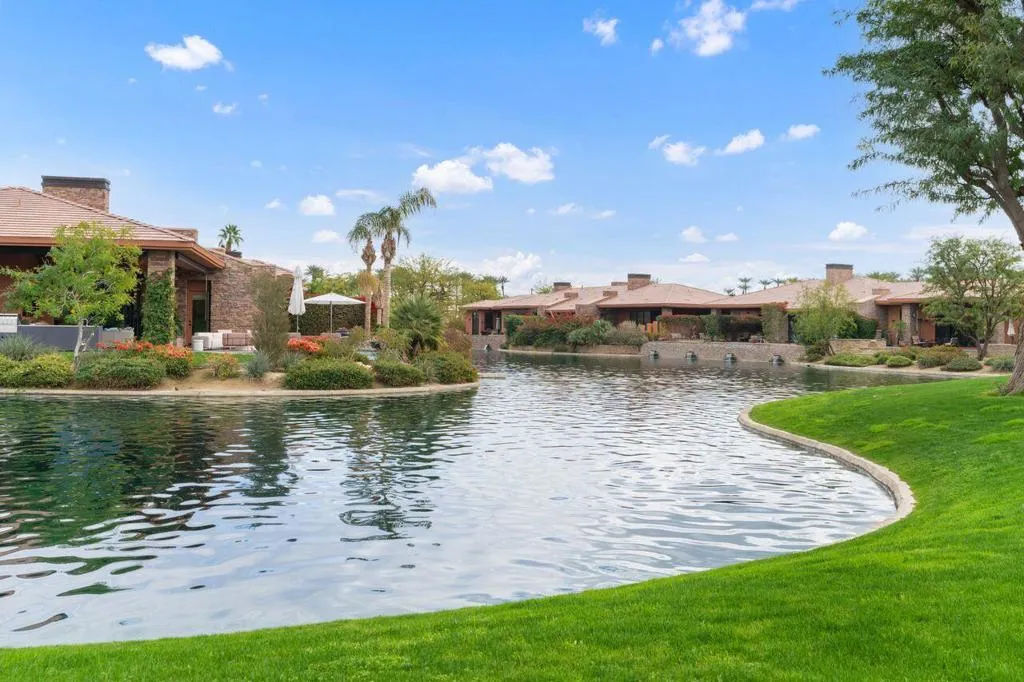50220 Via Puente, La Quinta, California 92253 home-pic-55