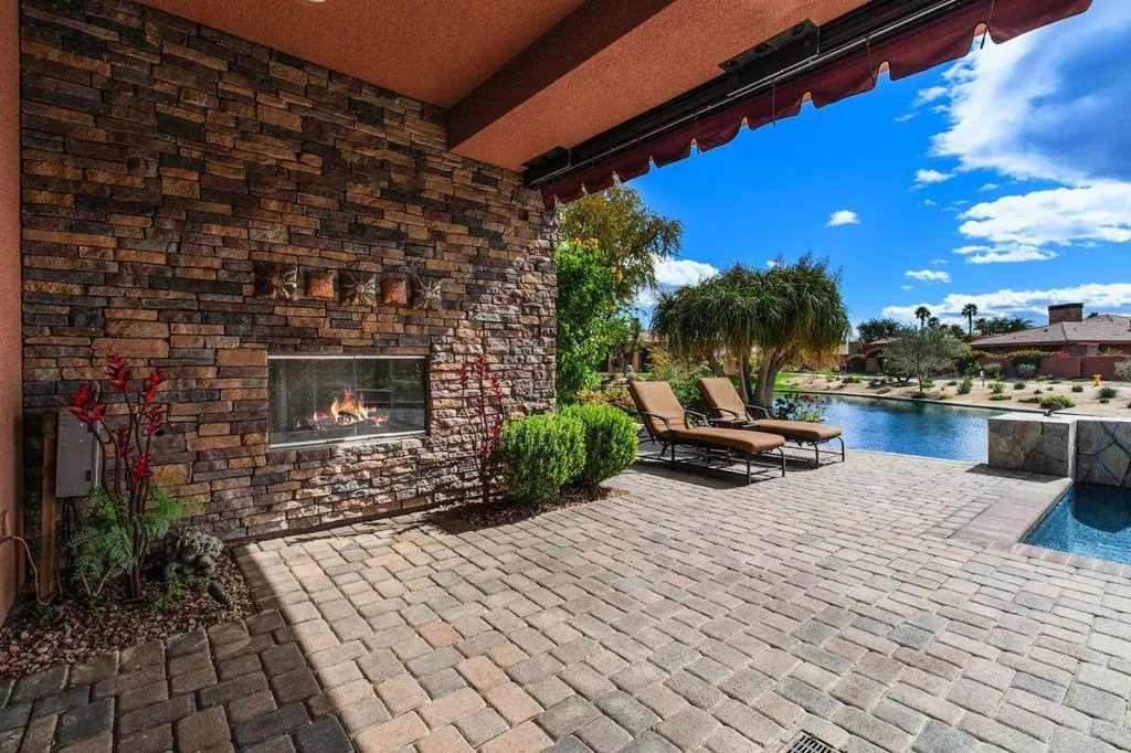 50220 Via Puente, La Quinta, California 92253 home-pic-33