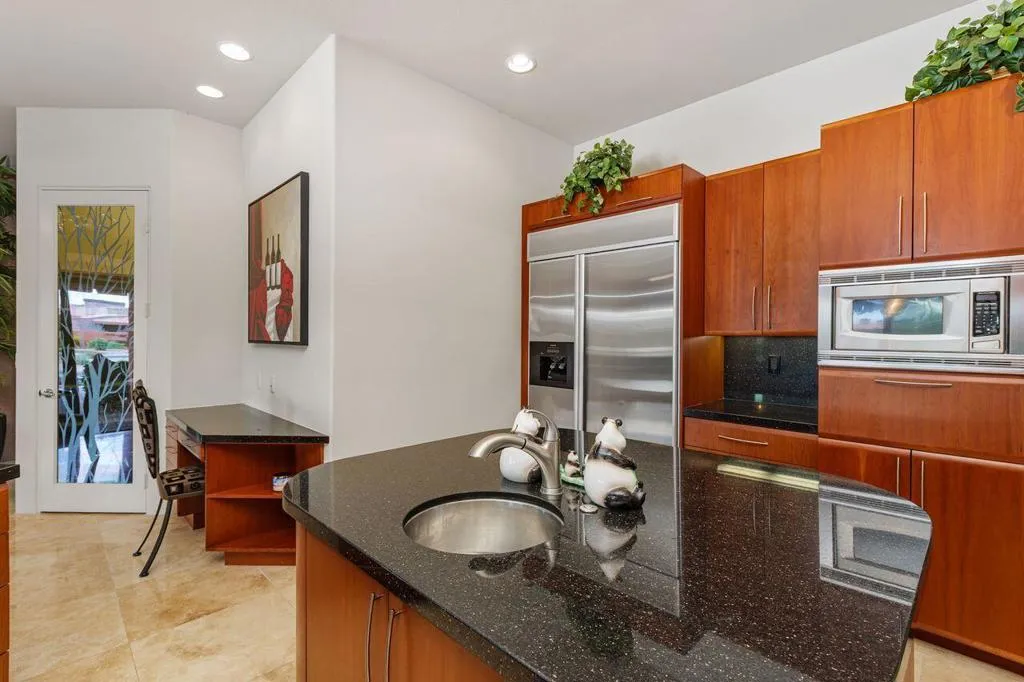 50220 Via Puente, La Quinta, California 92253 home-pic-20