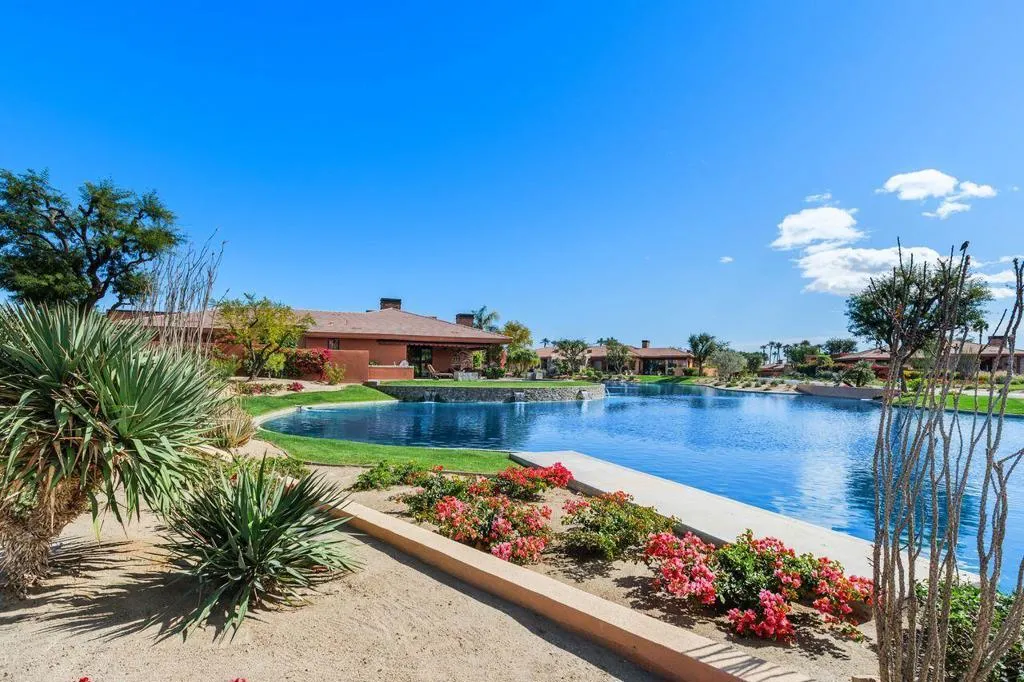 50220 Via Puente, La Quinta, California 92253 home-pic-46