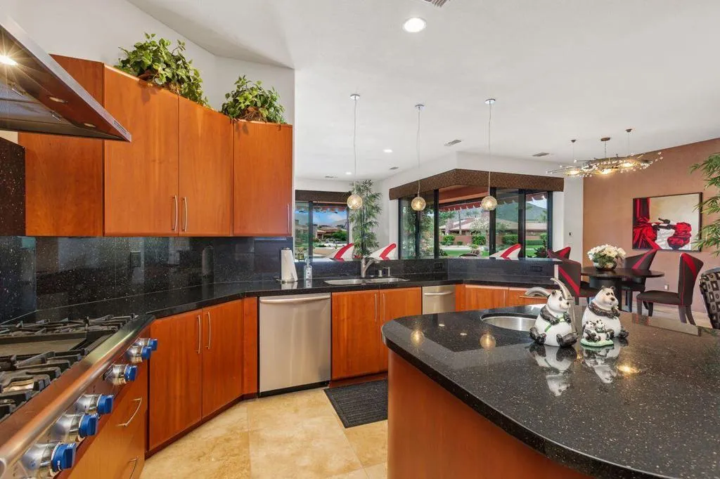 50220 Via Puente, La Quinta, California 92253 home-pic-18