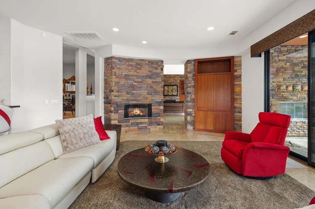 50220 Via Puente, La Quinta, California 92253 home-pic-14