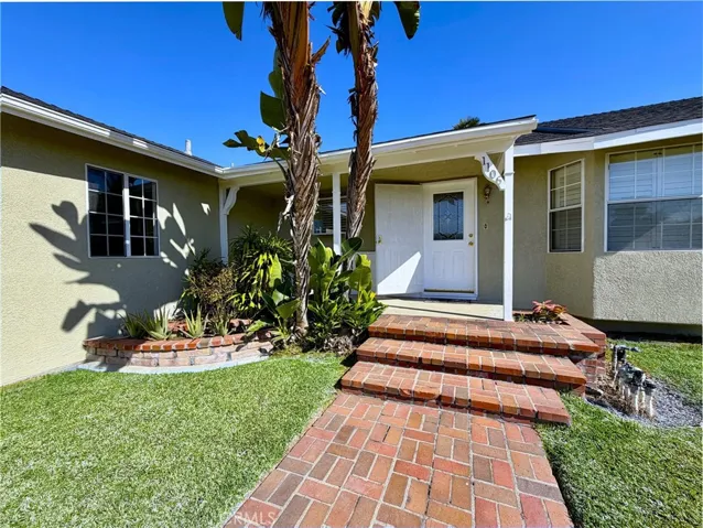 1106 S Serenade, West Covina, California 91790