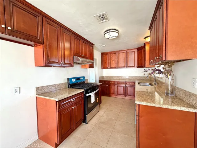 1106 S Serenade, West Covina, California 91790