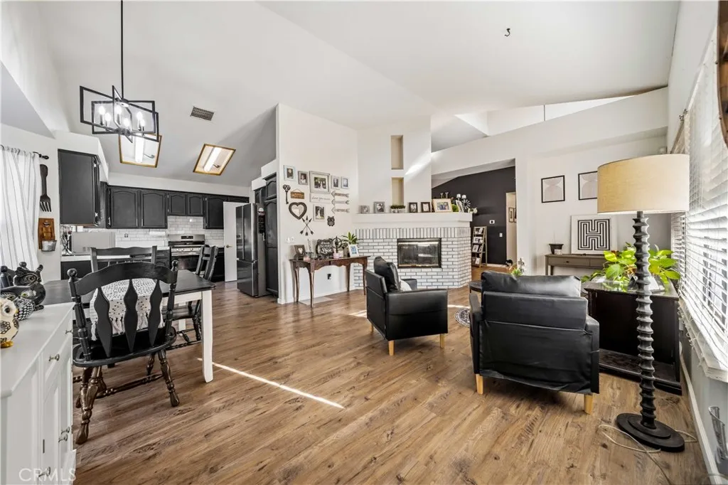 42734 56th Street West, Lancaster, California 93536 home-pic-12