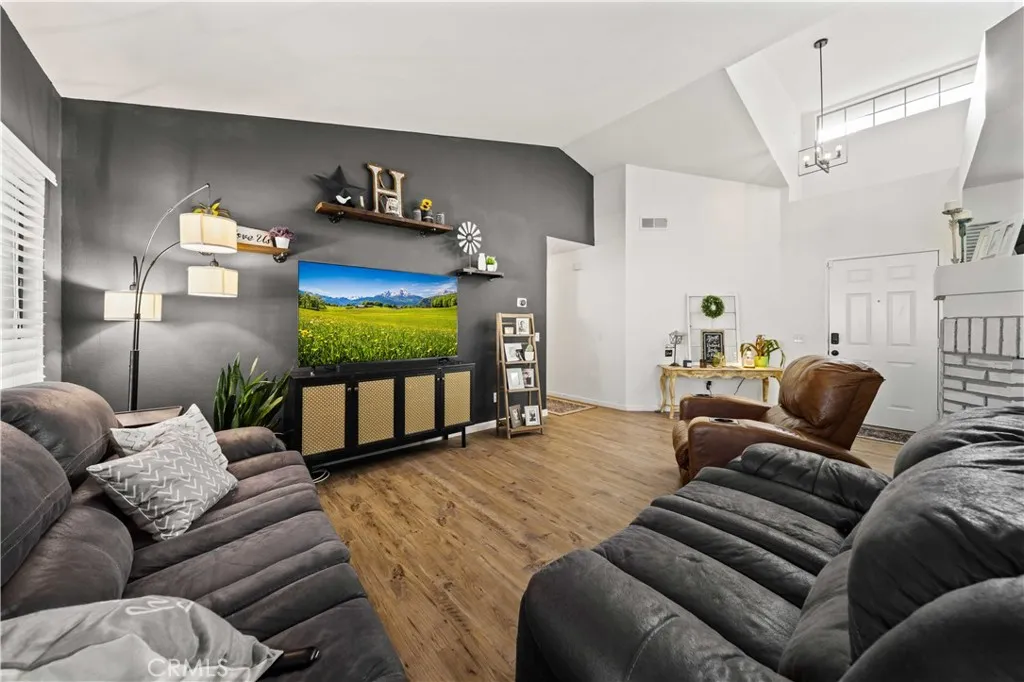 42734 56th Street West, Lancaster, California 93536 home-pic-6