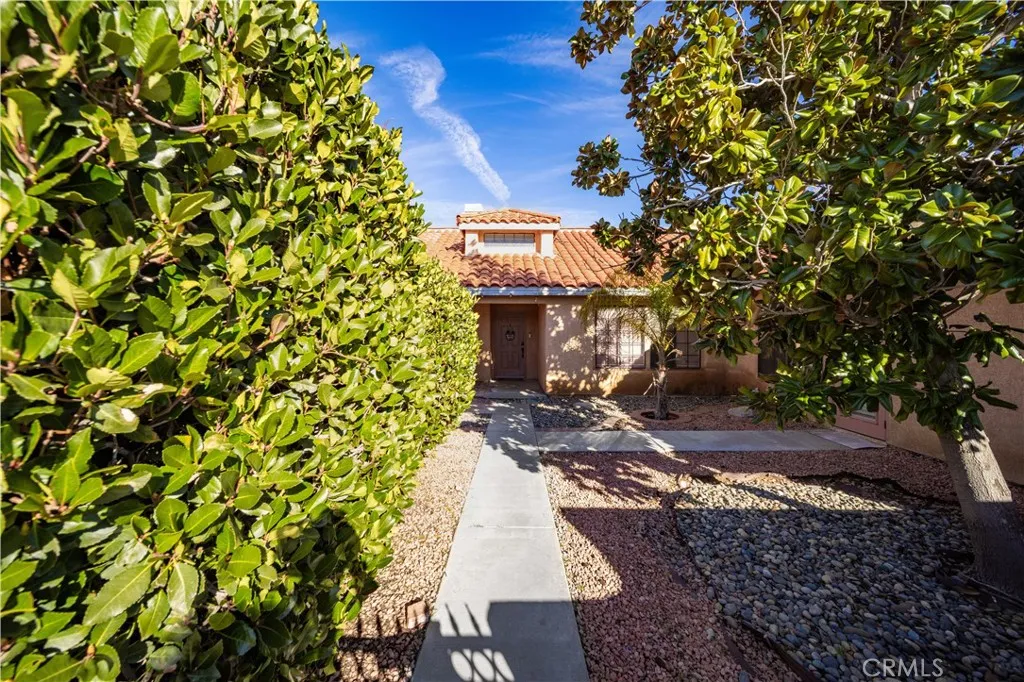 42734 56th Street West, Lancaster, California 93536 home-pic-3