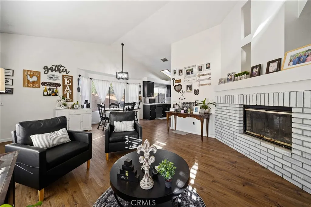 42734 56th Street West, Lancaster, California 93536 home-pic-15
