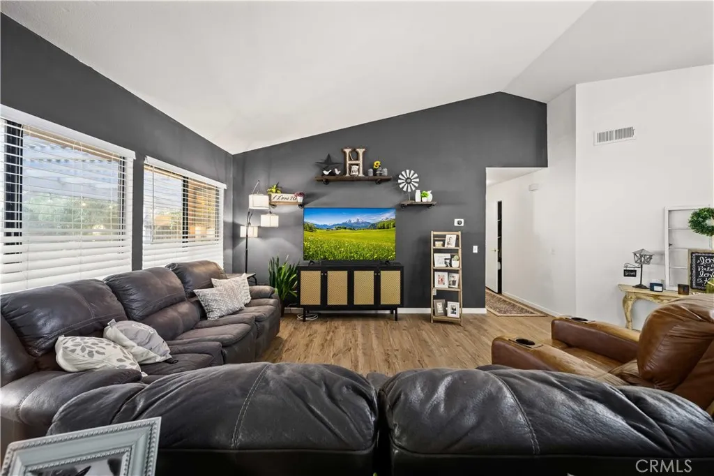 42734 56th Street West, Lancaster, California 93536 home-pic-7