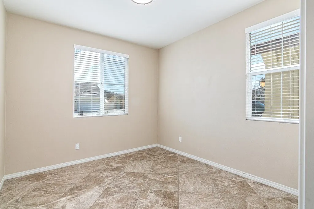 34701 Portarosa Street, Winchester, California 92596 home-pic-23
