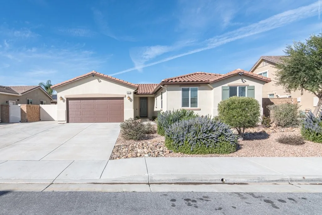 34701 Portarosa Street, Winchester, California 92596 home-pic-2