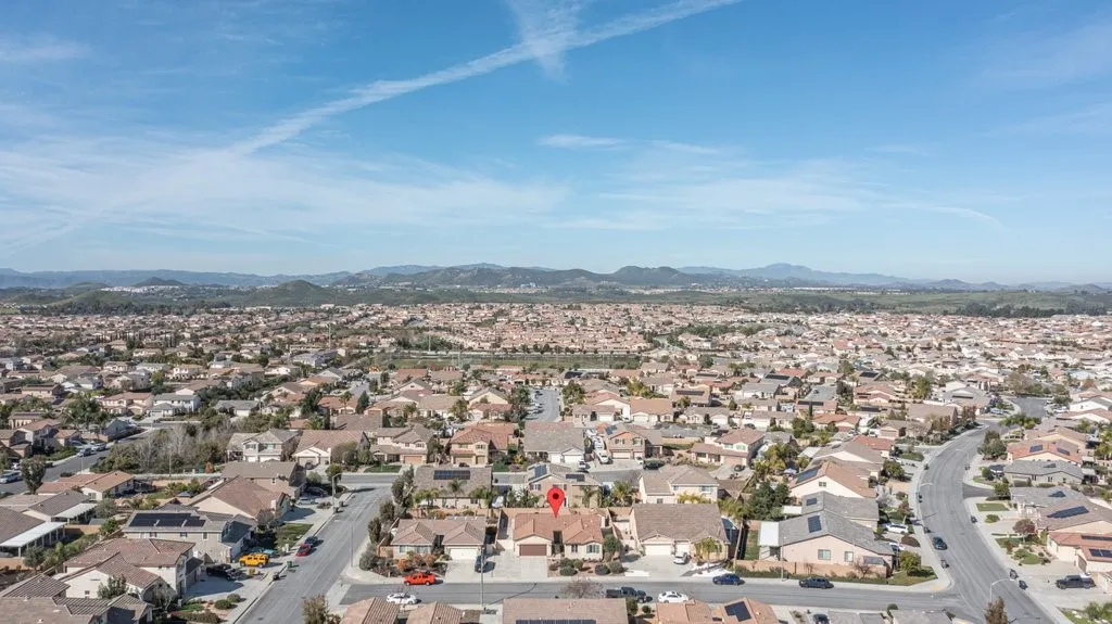 34701 Portarosa Street, Winchester, California 92596 home-pic-38